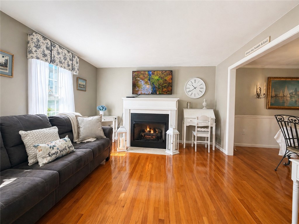 102 Canning Street Cumberland, RI 02864 - Photo 12 of 32