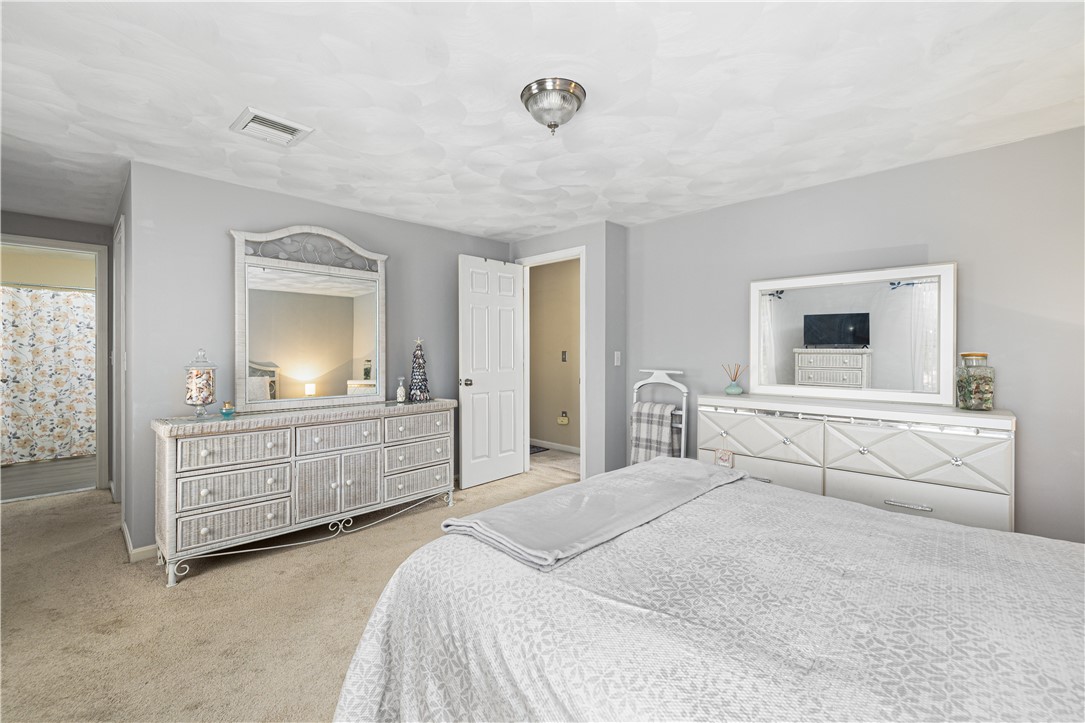 102 Canning Street Cumberland, RI 02864 - Photo 21 of 32