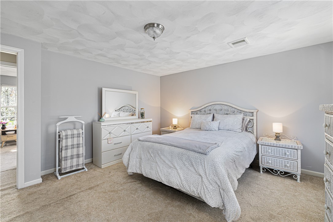 102 Canning Street Cumberland, RI 02864 - Photo 23 of 32