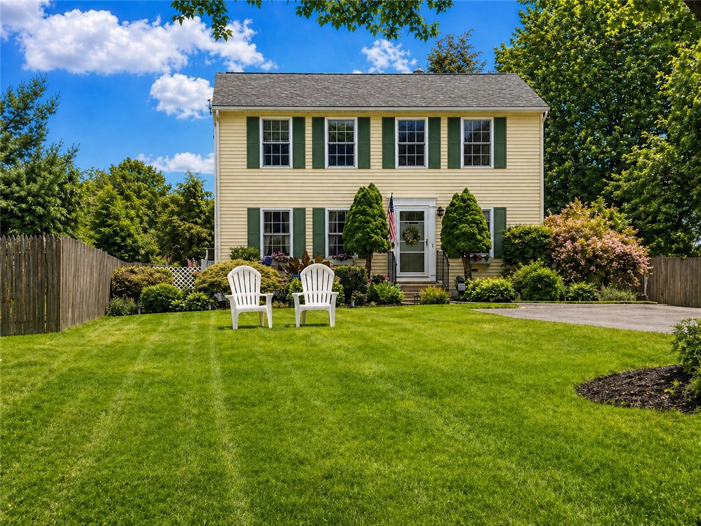 102 Canning Street Cumberland, RI 02864 - Photo 3 of 32
