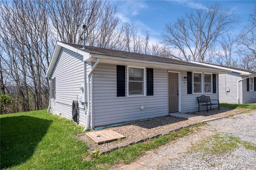 249 Washington Road, Unit 4 Waynesburg, PA 15370 - Photo 2 of 14 Unit 4 side