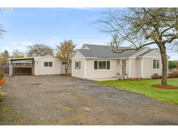 $479,000 | 895 Burton Street, Harrisburg, OR 97446