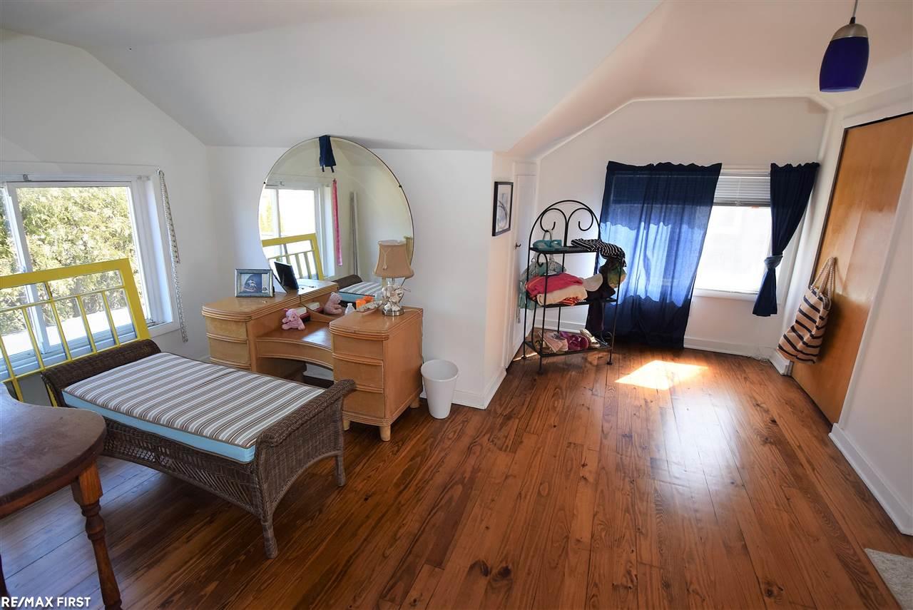3915 Pointe Tremble Road Algonac, MI 48001 - Photo 36 of 39 31345808-35.JPG