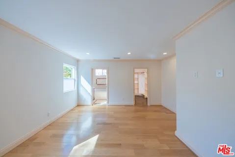 $1,579,000 | 13847 Gilmore Street, Van Nuys, CA 91401