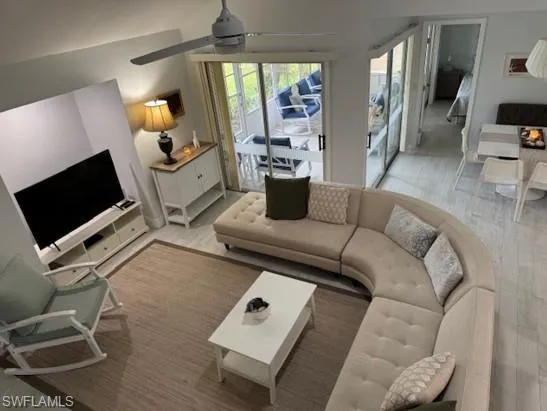 $2,895 | 3355 Timberwood Circle, Naples, FL 34105