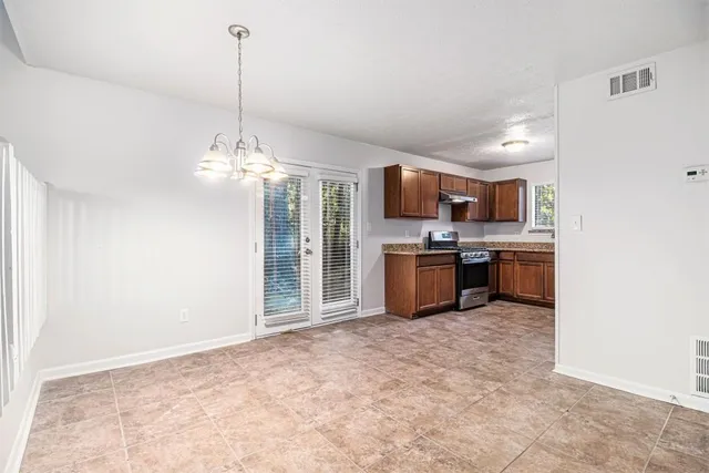 $269,900 | 1169 Oaks Place, Stone Mountain, GA 30083