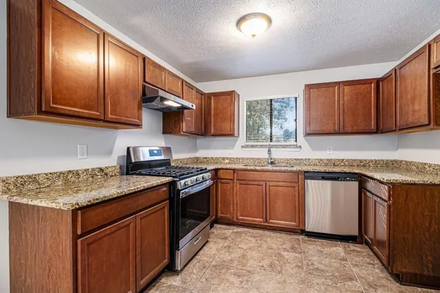 $269,900 | 1169 Oaks Place, Stone Mountain, GA 30083