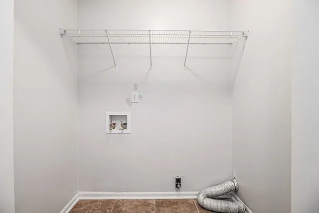 $269,900 | 1169 Oaks Place, Stone Mountain, GA 30083