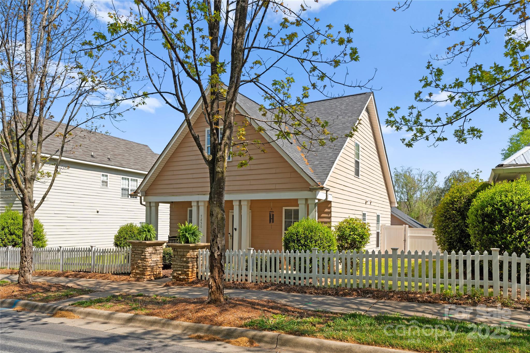 7850 Bud Henderson Road Huntersville, NC 28078 - Photo 3 of 28 Gallery Image 3