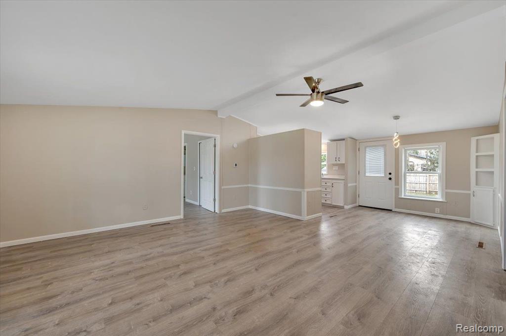 1786 Bowers Road Lapeer, MI 48446 - Photo 9 of 22 Gallery Image 9