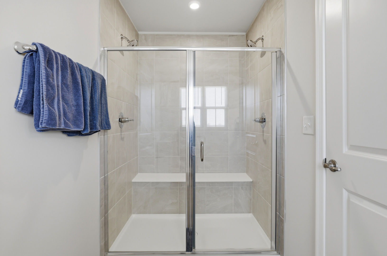 7232 Great Northern Trail Union, IL 60180 - Photo 23 of 48 a bathroom with a shower and a glass door