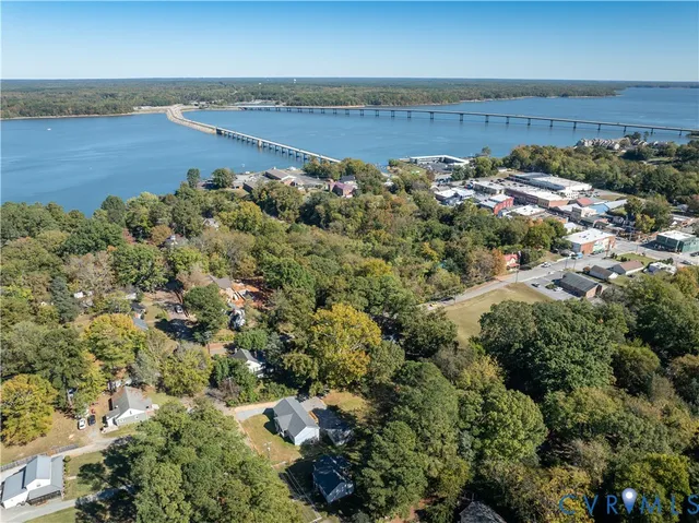 $420,000 | 403 Rose Hill Avenue, Clarksville, VA 23927