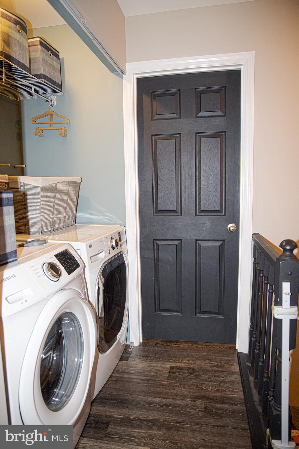 303 Whisper Court Burlington, NJ 08016 - Photo 20 of 34 Gallery Image 20