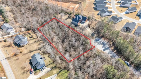 $43,000 | 7 Fiddlers Way, Seneca, SC 29678