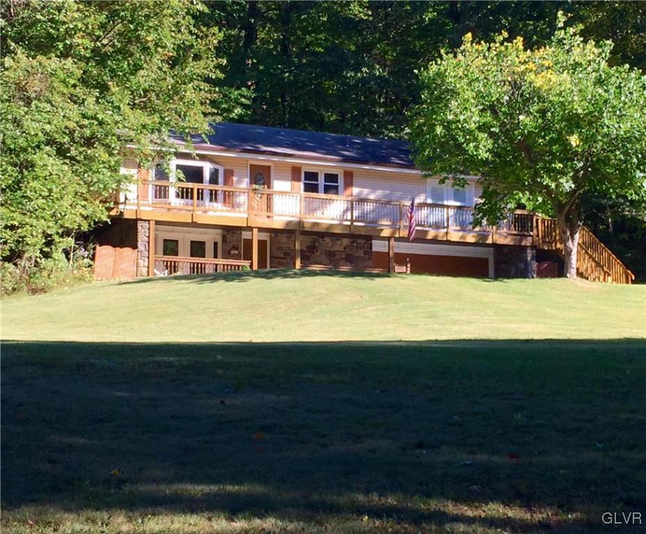 7167 Wimmer Road Bethlehem, PA 18015 - Photo 2 of 42 Gallery Image 2