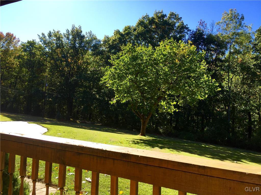 7167 Wimmer Road Bethlehem, PA 18015 - Photo 7 of 42 Gallery Image 7
