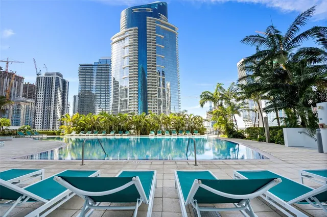 $3,650 | 888 Biscayne Boulevard, Unit 2802, Miami, FL 33132
