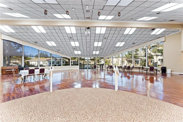 $399,000 | 2544 Park Lake, Santa Ana, CA 92705