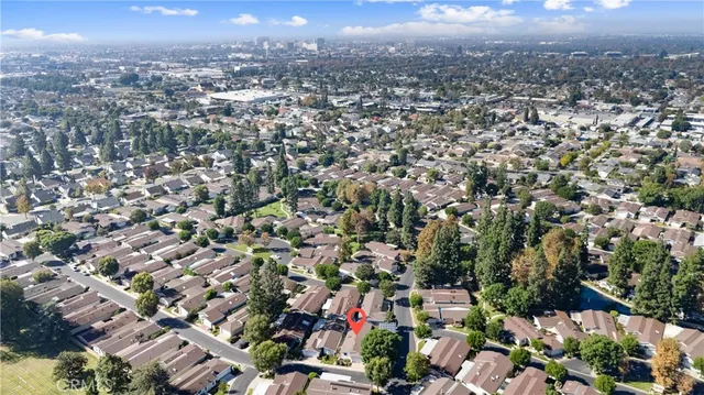 $399,000 | 2544 Park Lake, Santa Ana, CA 92705