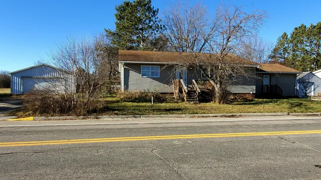 $89,900 | 251 Lakin Avenue Southwest, Kelliher, MN 56650