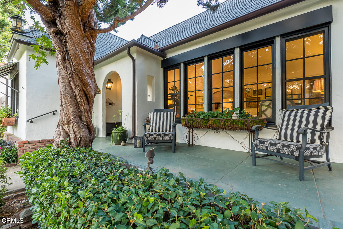 2420 Catherine Road Altadena, CA 91001 - Photo 4 of 43 a view of patio with a table and chairs and potted plants
