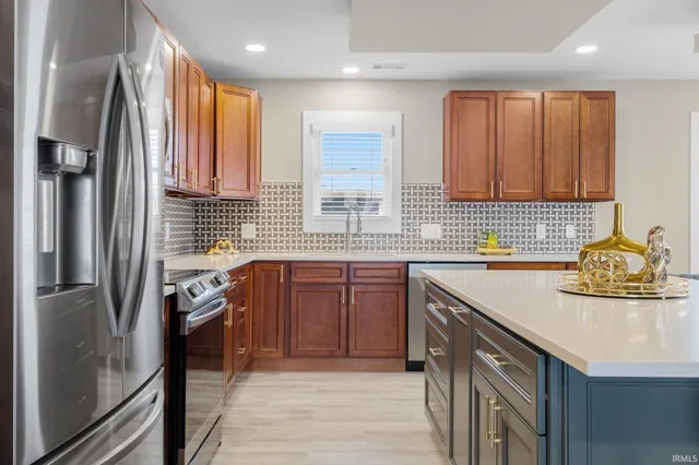 $494,900 | 520 Lavina Street, Unit 201, Fort Wayne, IN 46802