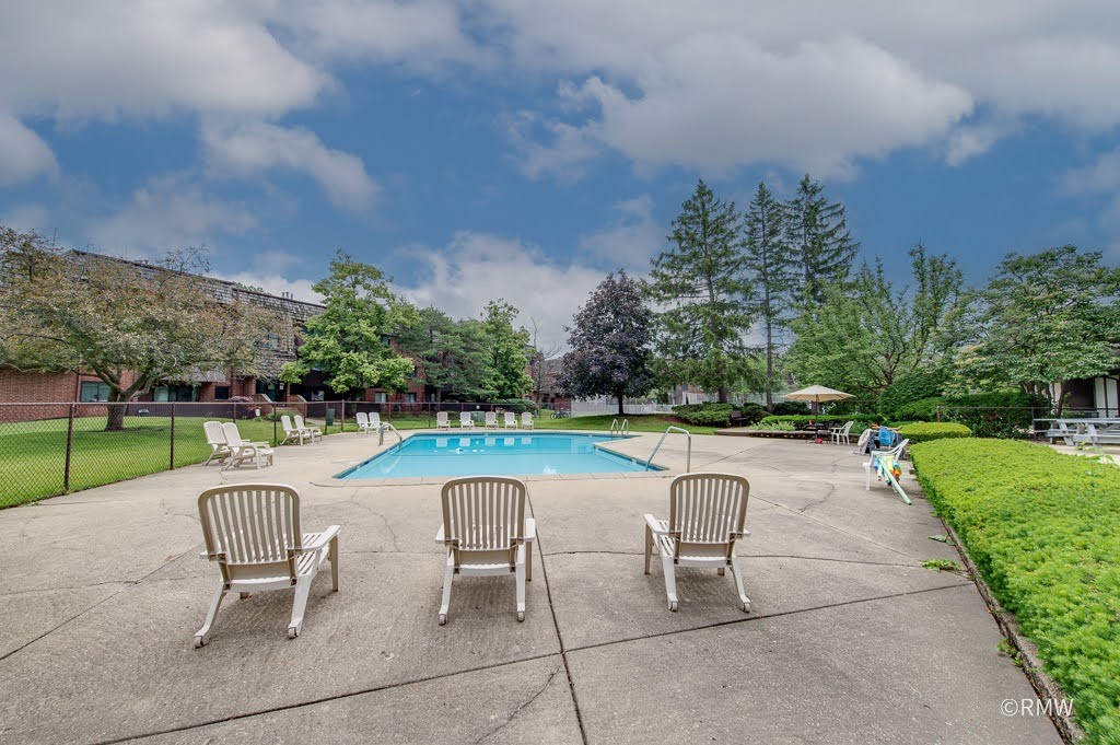 525 Timber Ridge Drive, Unit 306 Carol Stream, IL 60188 - Photo 25 of 26