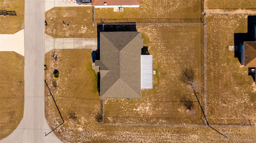 15651 Southwest 19th Terrace Ocala, FL 34473 - Photo 10 of 68 a bathroom with a shower