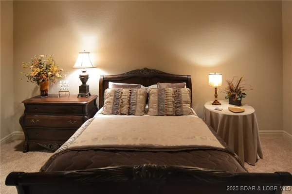 $8,954,000 | 33 Vista Court, Sunrise Beach, MO 65079