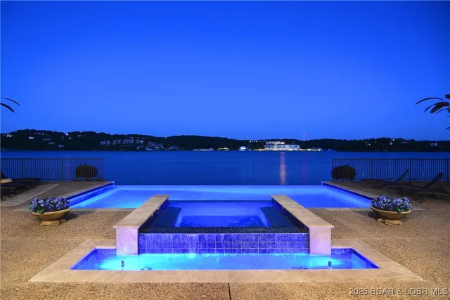 $8,954,000 | 33 Vista Court, Sunrise Beach, MO 65079