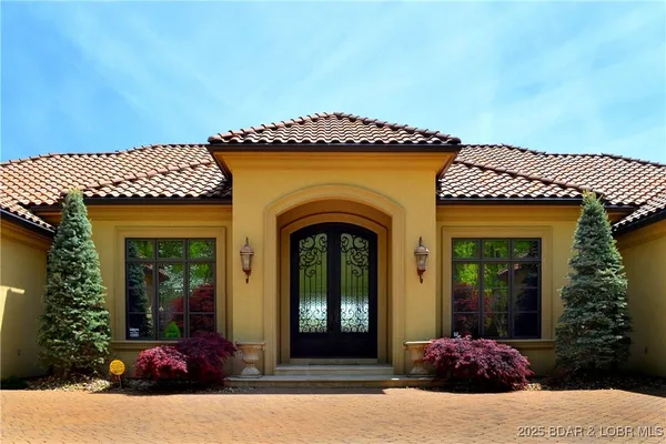 $8,954,000 | 33 Vista Court, Sunrise Beach, MO 65079