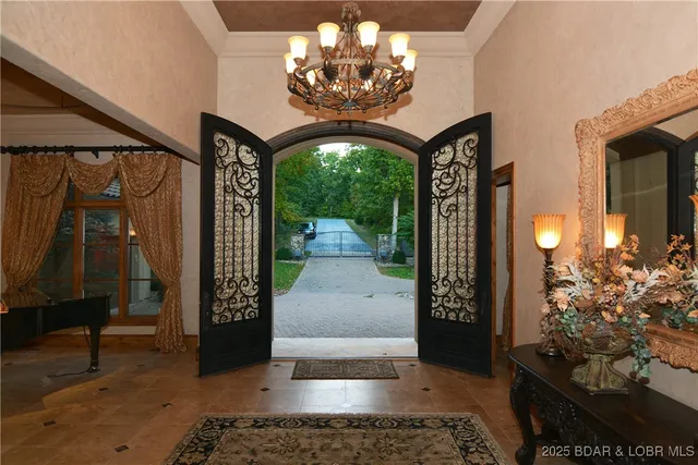 $8,954,000 | 33 Vista Court, Sunrise Beach, MO 65079