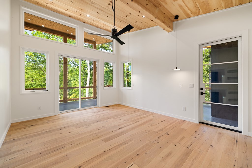 265 Park Glen Lane Mineral Bluff, GA 30559 - Photo 17 of 49 Gallery Image 17