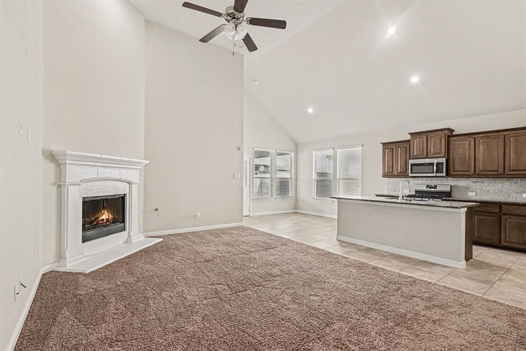 905 Falcon Road Argyle, TX 76226 - Photo 5 of 25