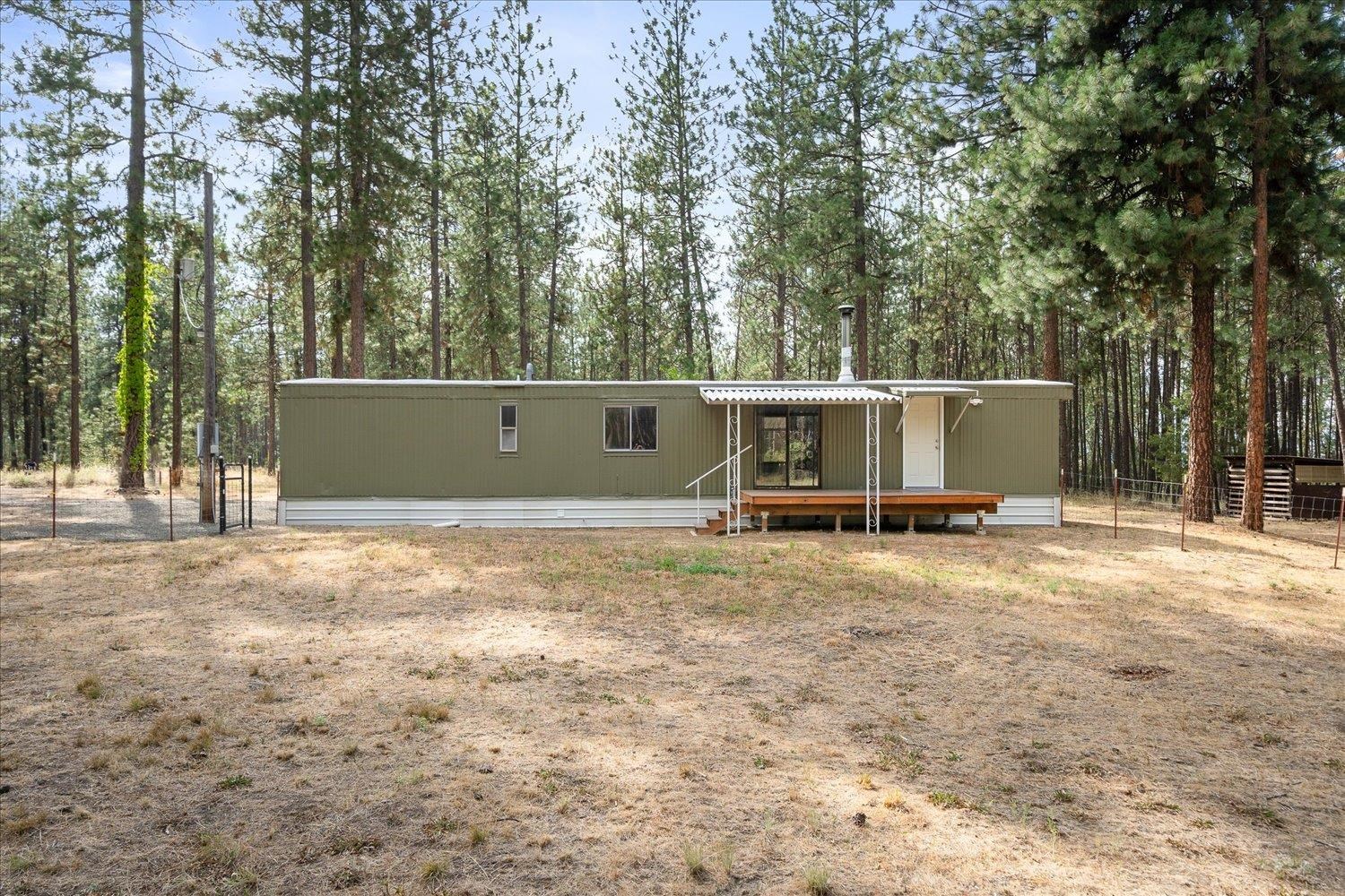25707 West Long Lake Road Ford, WA 99013 - Photo 27 of 48 Gallery Image 27