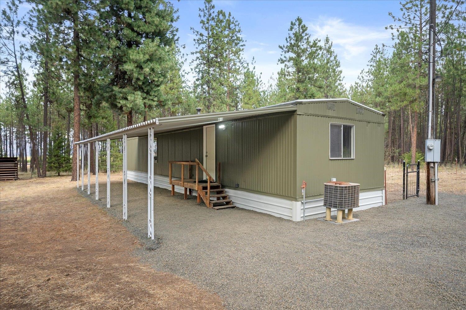 25707 West Long Lake Road Ford, WA 99013 - Photo 7 of 48 Gallery Image 7