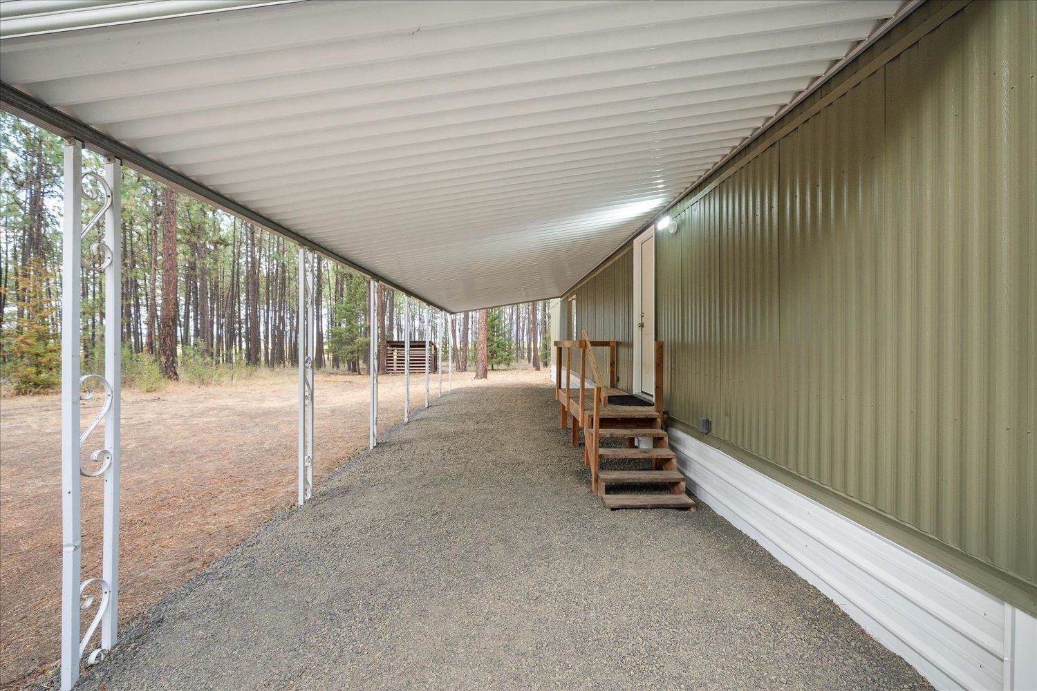 25707 West Long Lake Road Ford, WA 99013 - Photo 8 of 48 Gallery Image 8