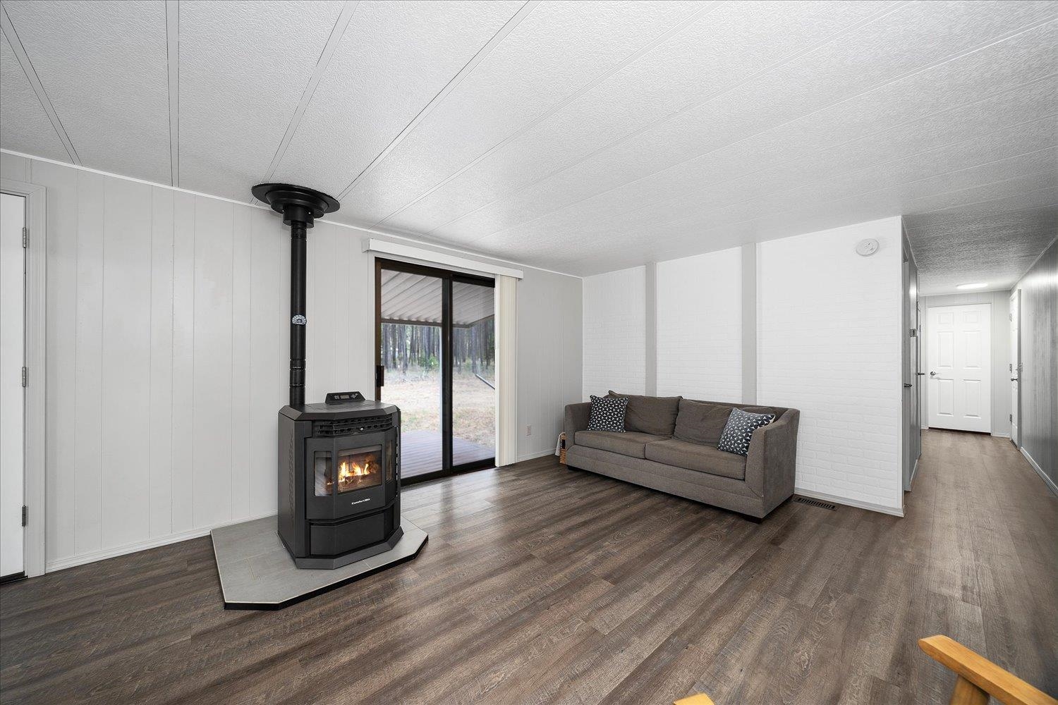 25707 West Long Lake Road Ford, WA 99013 - Photo 10 of 48 Gallery Image 10