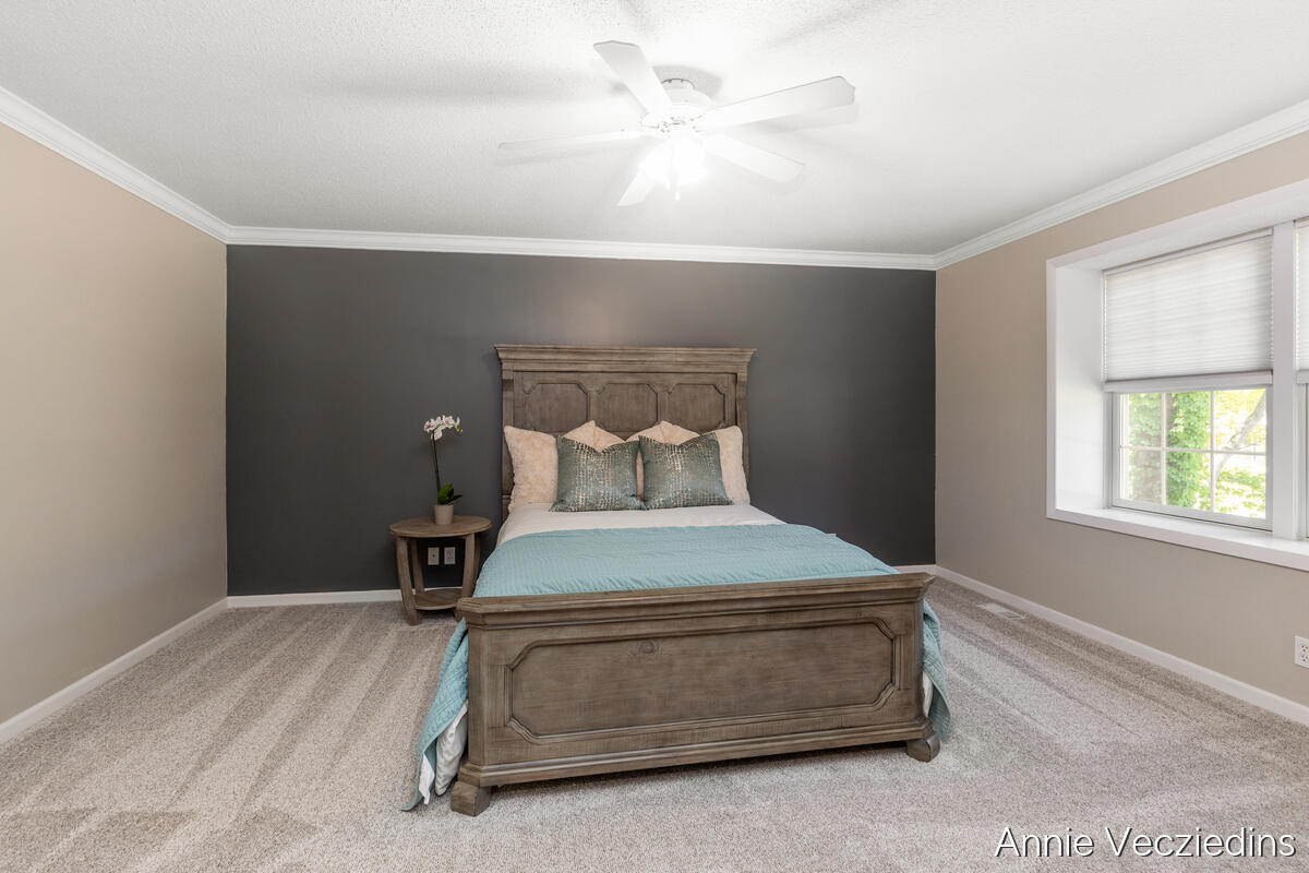15096 Oakland Street Spring Lake, MI 49456 - Photo 16 of 41 15096-Oakland_019