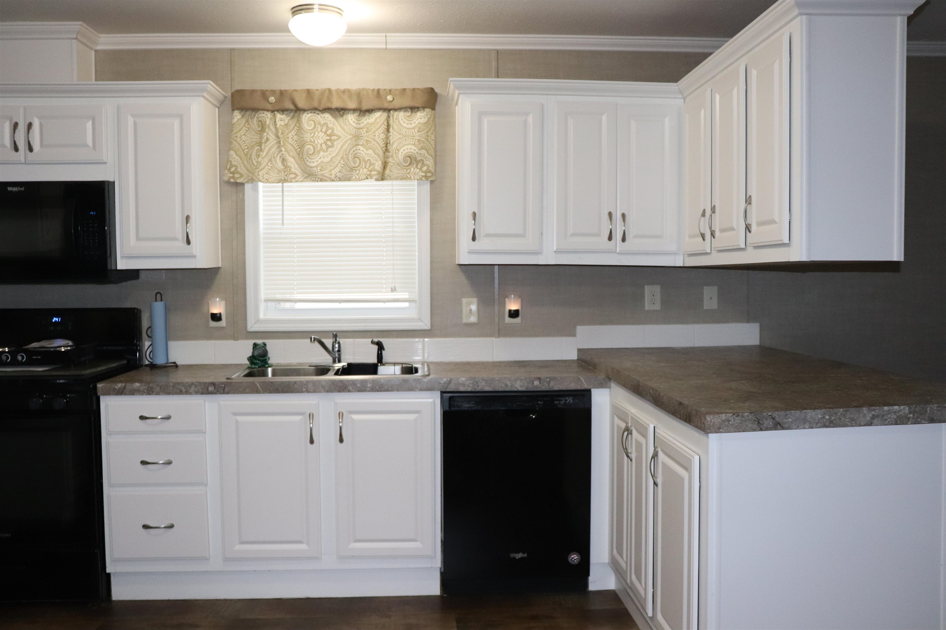 W642 Northern Pike Montello, WI 53949 - Photo 9 of 52