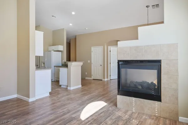 $299,999 | 6610 Tumbleweed Ridge Lane, Unit 101, Henderson, NV 89011
