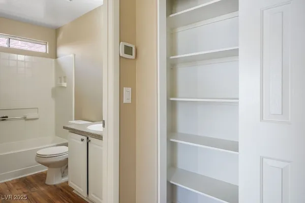 $299,999 | 6610 Tumbleweed Ridge Lane, Unit 101, Henderson, NV 89011