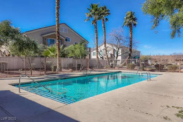 $299,999 | 6610 Tumbleweed Ridge Lane, Unit 101, Henderson, NV 89011