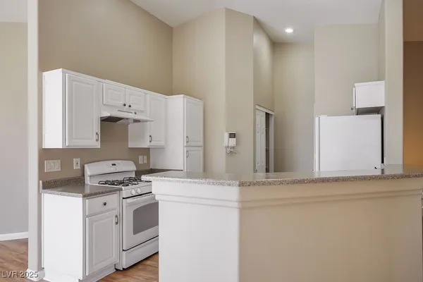 $299,999 | 6610 Tumbleweed Ridge Lane, Unit 101, Henderson, NV 89011