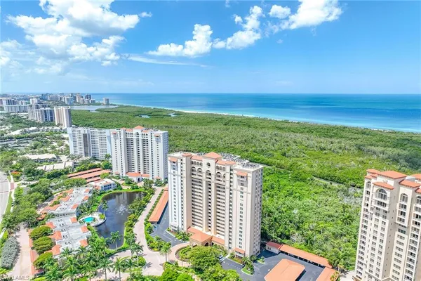 $16,500 | 6585 Nicholas Boulevard, Unit 805, Naples, FL 34108