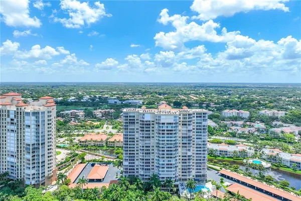 $16,500 | 6585 Nicholas Boulevard, Unit 805, Naples, FL 34108
