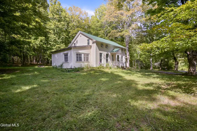 $110,000 | 200 Davis Mt Road, Oak Hill, NY 12460