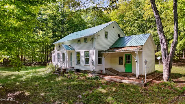 $110,000 | 200 Davis Mt Road, Oak Hill, NY 12460