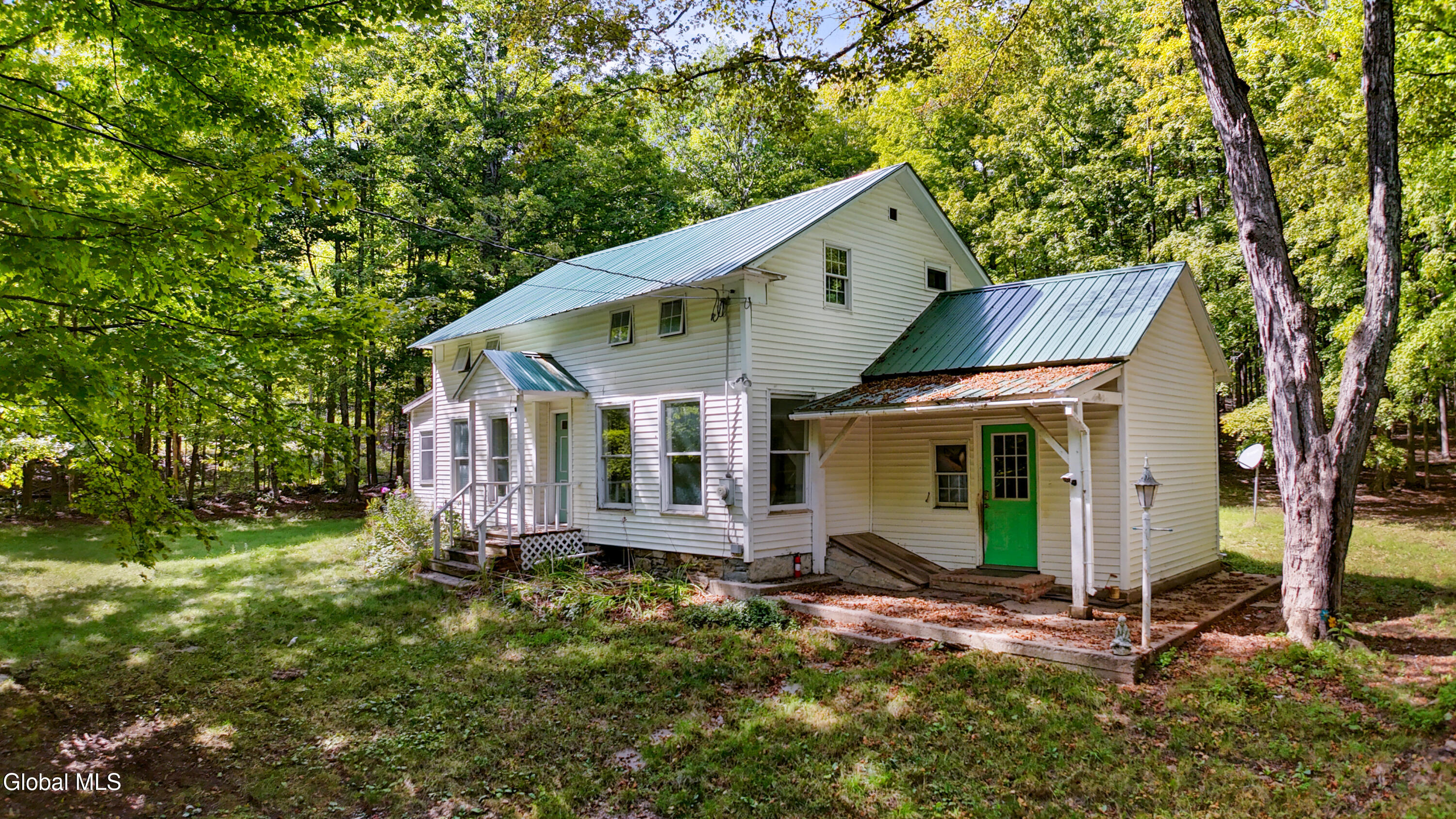 200 Davis Mt Road Oak Hill, NY 12460 - Photo 2 of 45 200 Davis