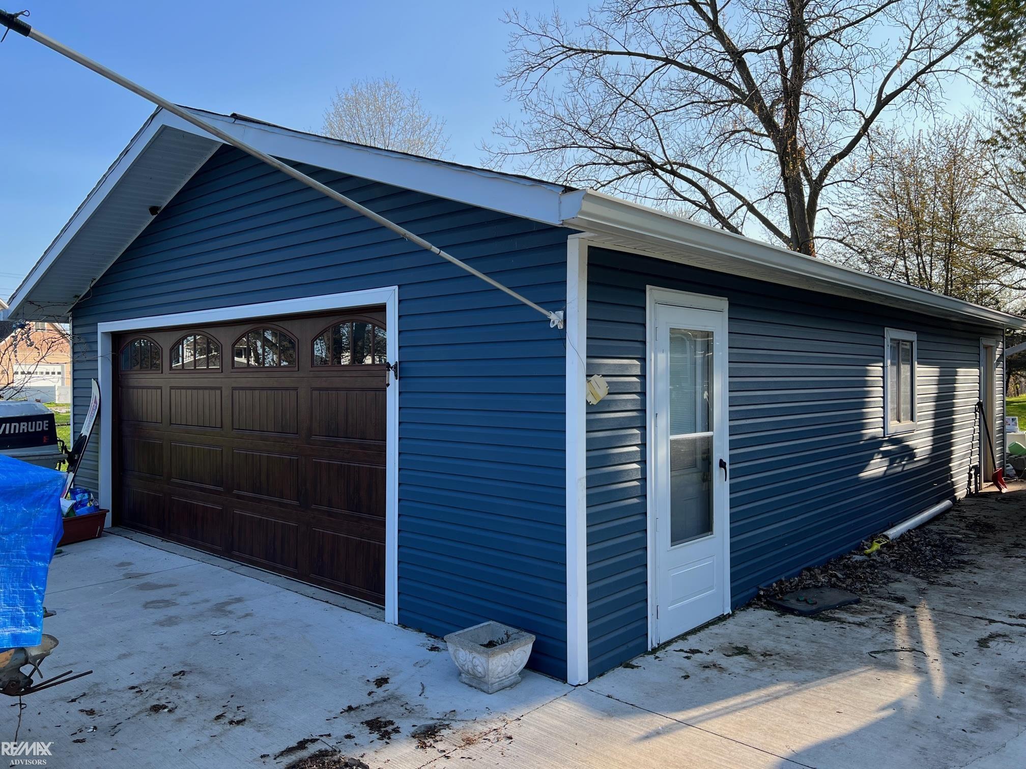 33920 Schneider Road Chesterfield, MI 48047 - Photo 23 of 24